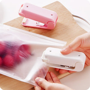 Sealing Machine Mini Portable Food Clip Heat Sealing Machine Home Kitchen Storage Snack Bag Food Packaging Heat Sealer Gadget